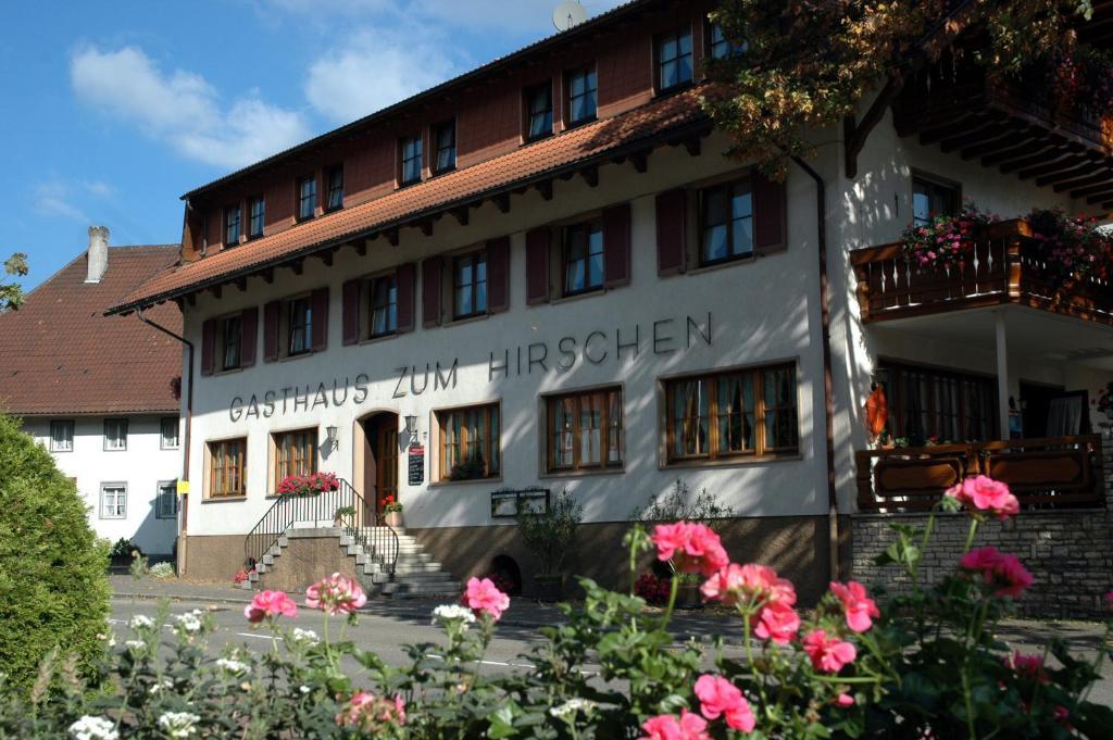 Hotel Gasthaus Zum Hirschen Simonswald Exterior photo